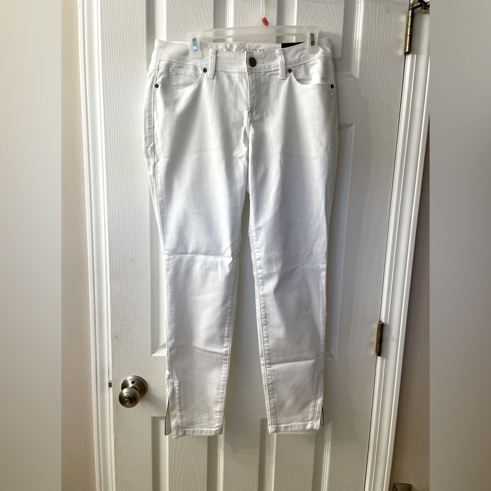 NWT The Limited white denim Skinny jeans Sz 8